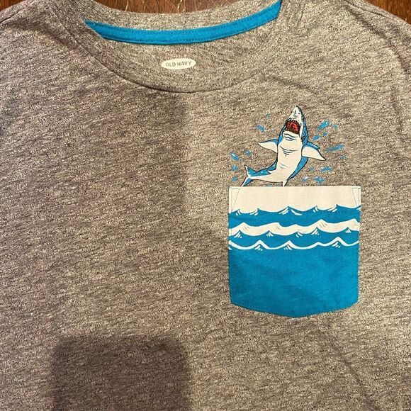 Bundle Of Two Boys T-Shirts - Picture 13 of 16